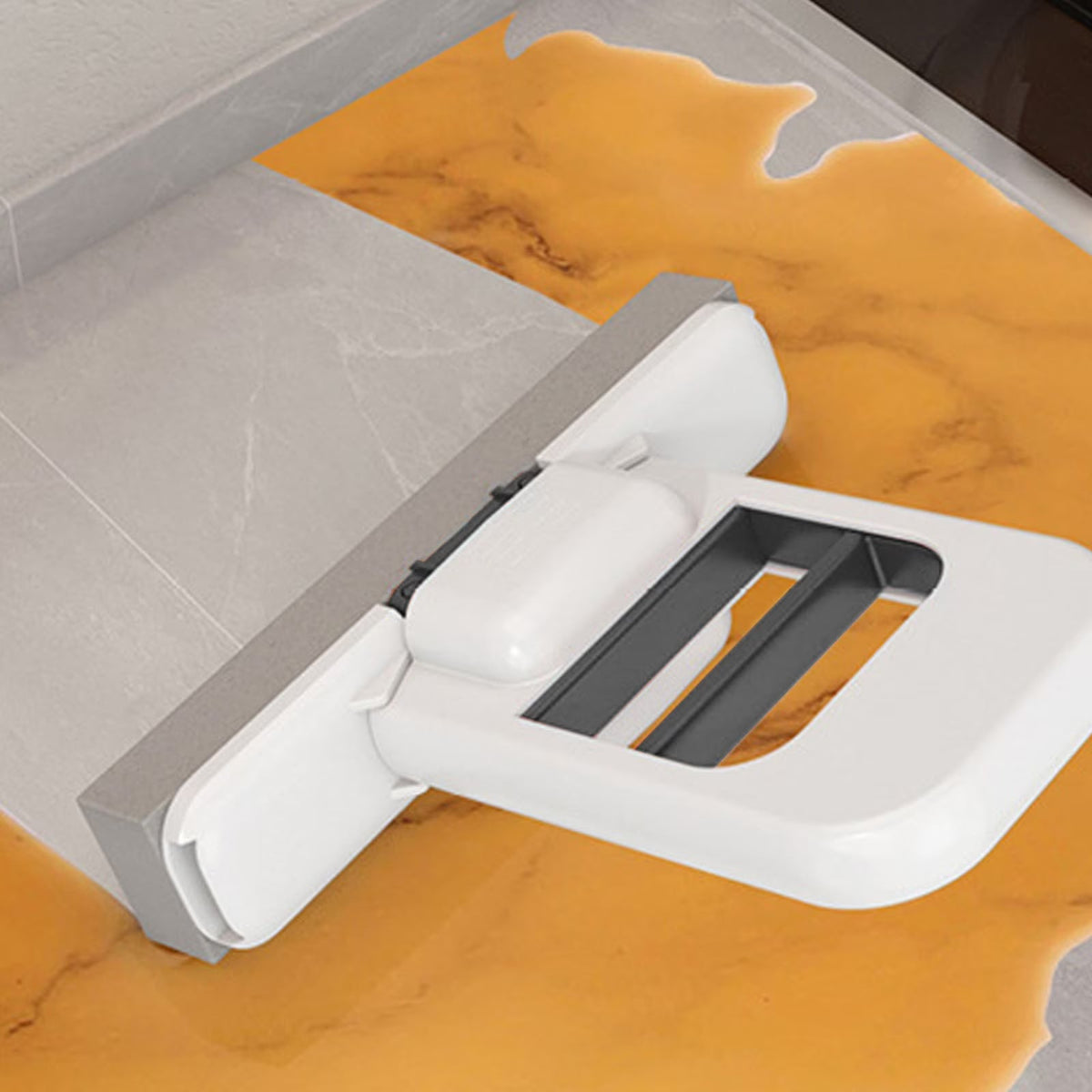PORTABLE MINI SQUEEZE DESK CLEANER